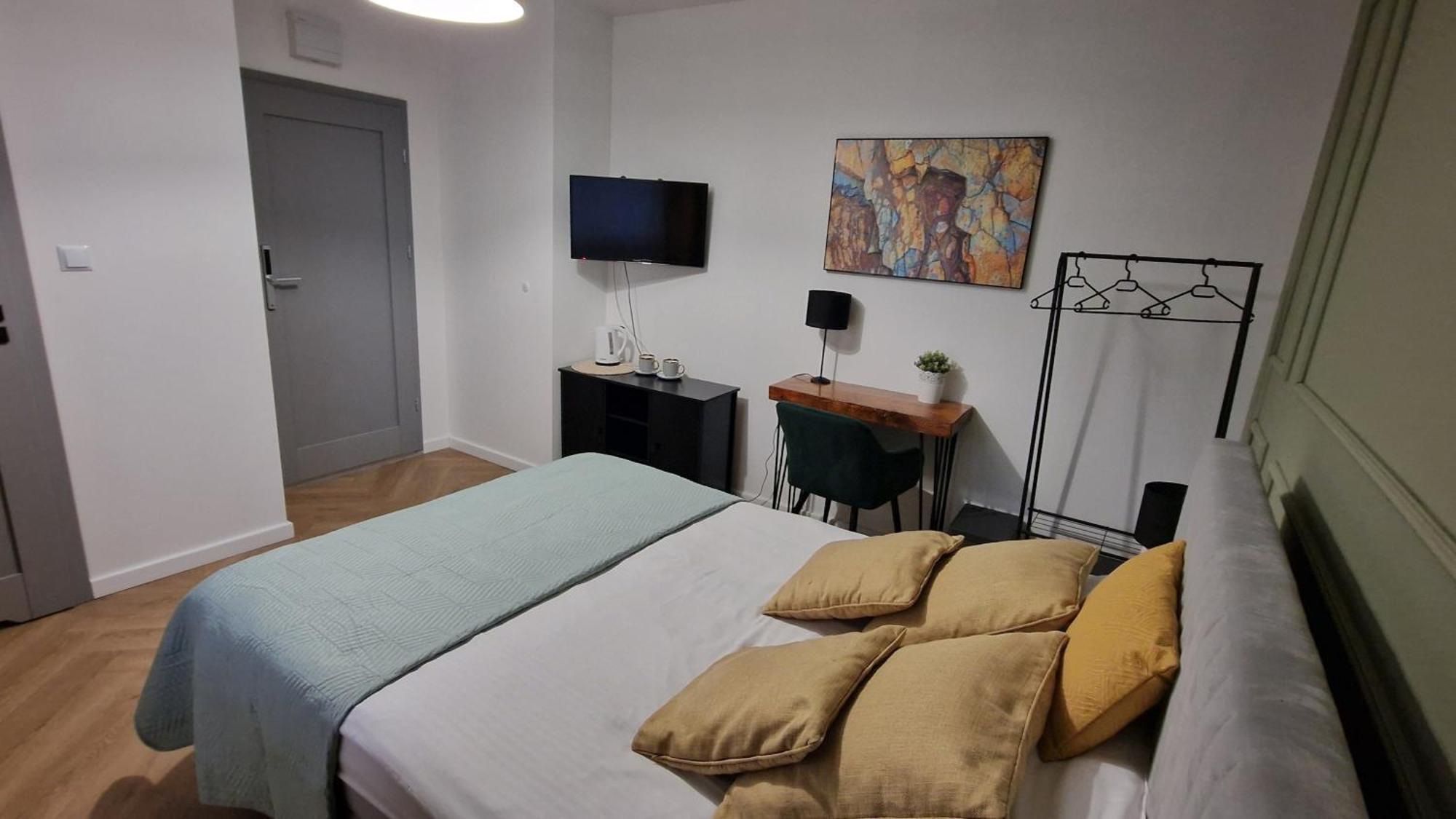 Brama Lwowska Apartamenty - Wiecej Na Www,Bramalwowska,Pl Zamość Buitenkant foto