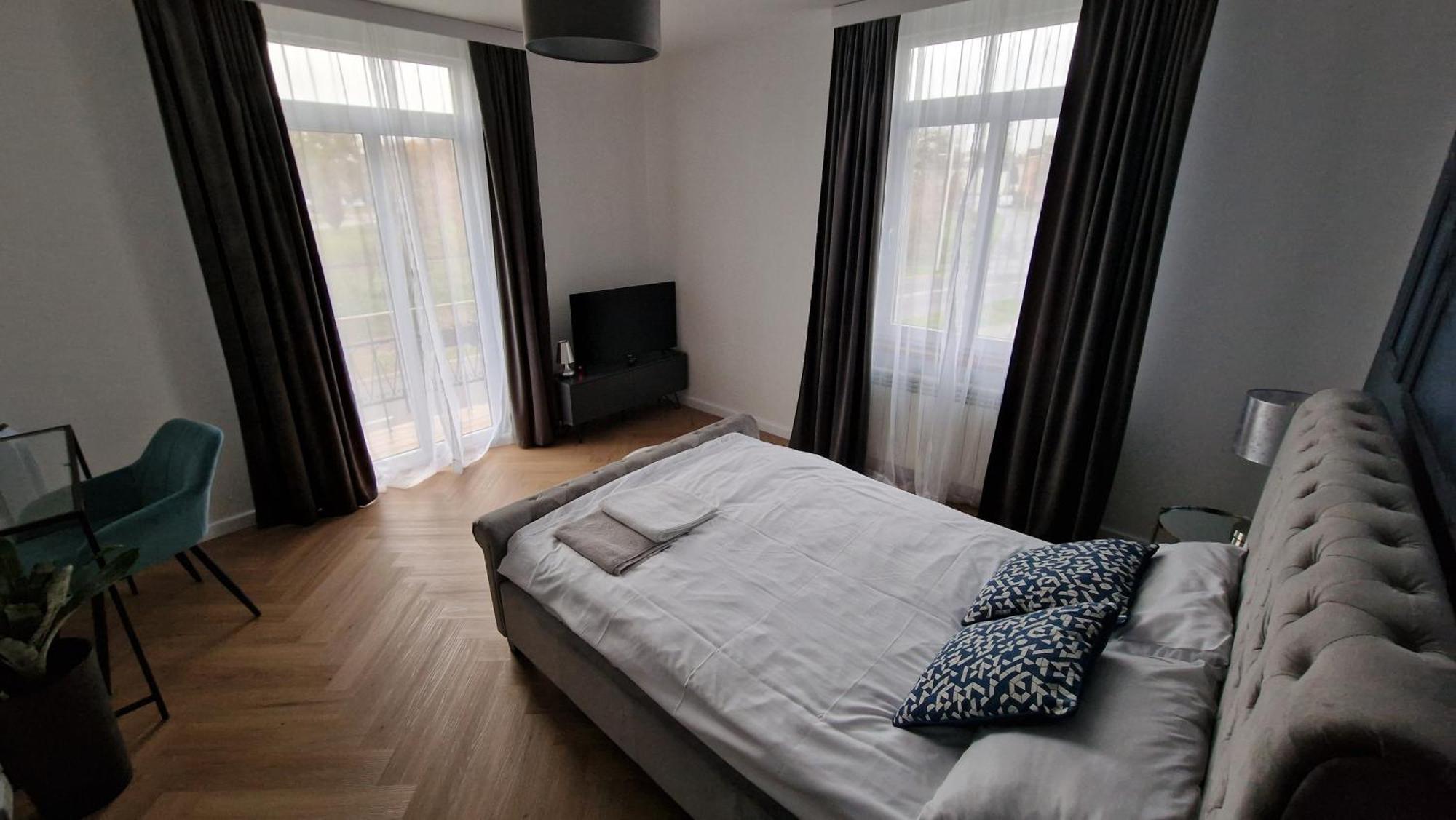 Brama Lwowska Apartamenty - Wiecej Na Www,Bramalwowska,Pl Zamość Buitenkant foto