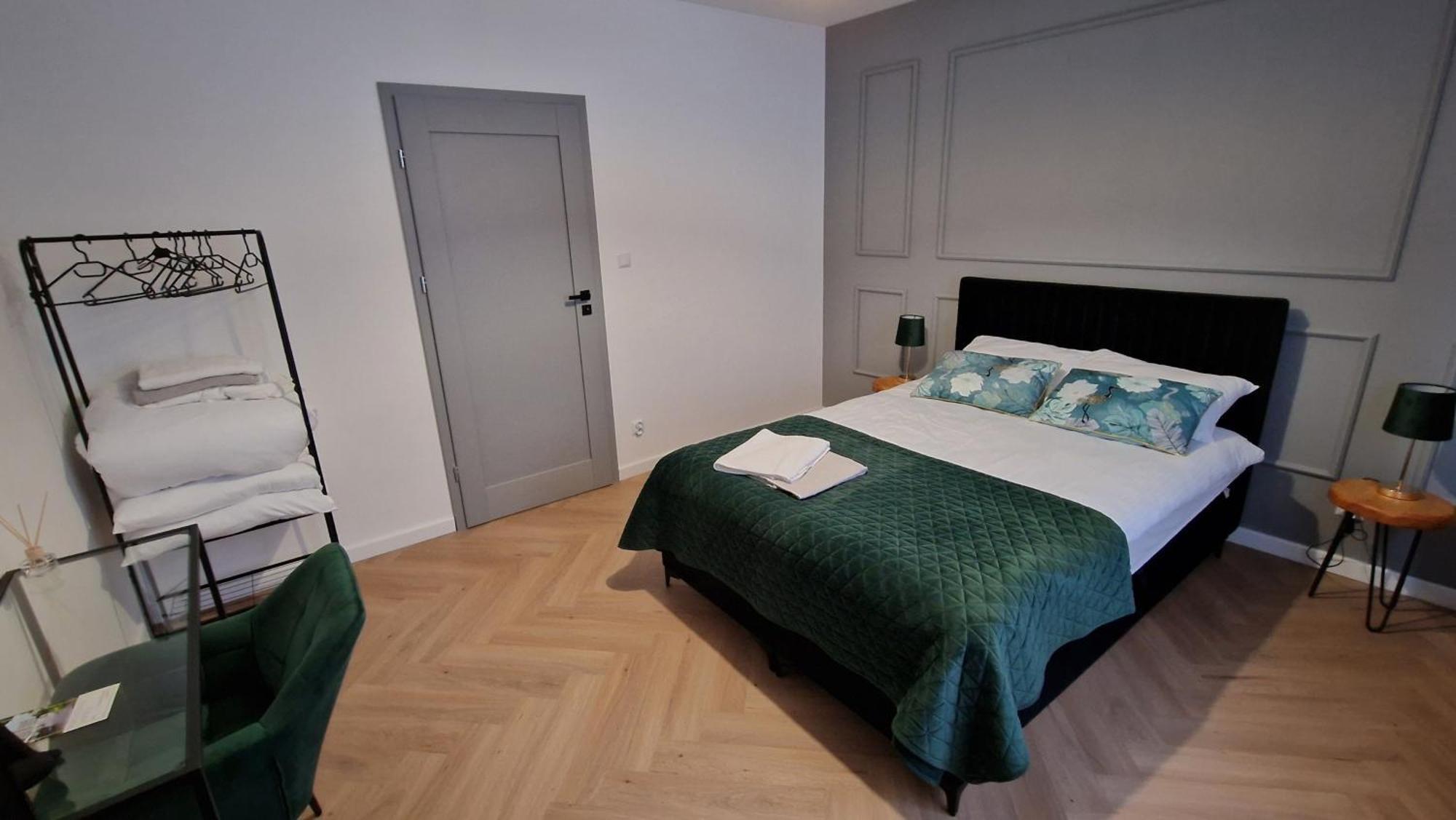 Brama Lwowska Apartamenty - Wiecej Na Www,Bramalwowska,Pl Zamość Buitenkant foto